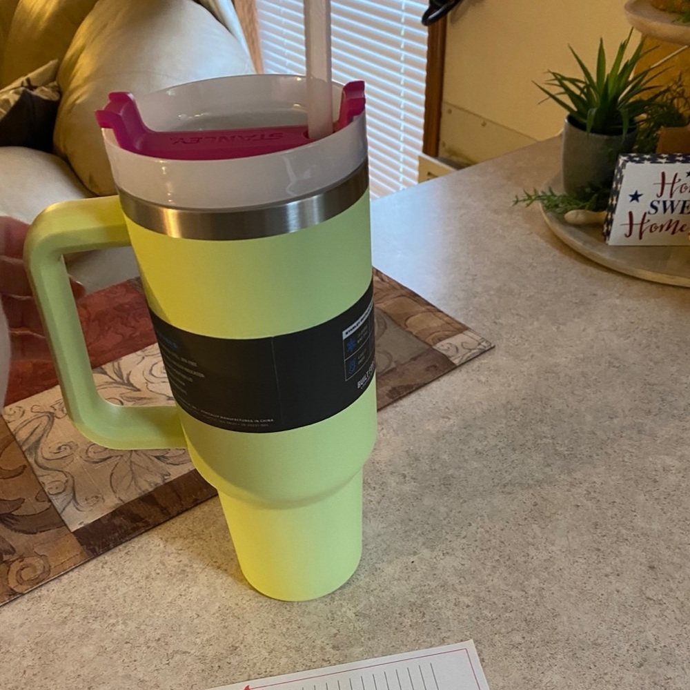 NWT Rare Citron Mix